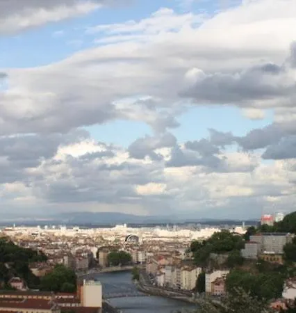 Belle Vue Sur *